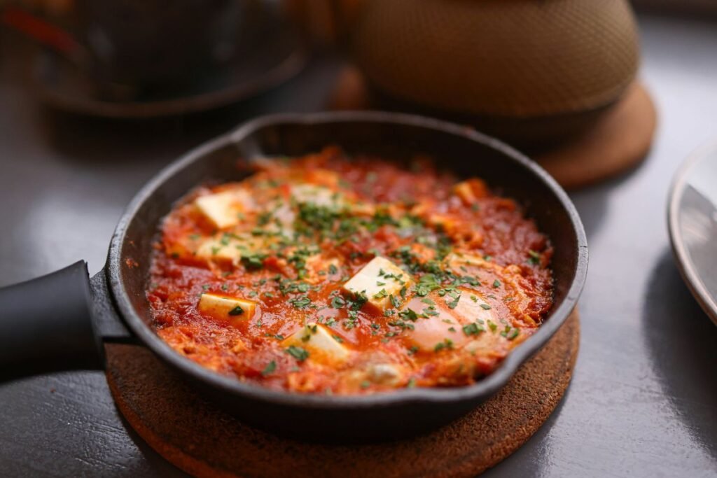 Shakshuka with Whole Wheat Bread